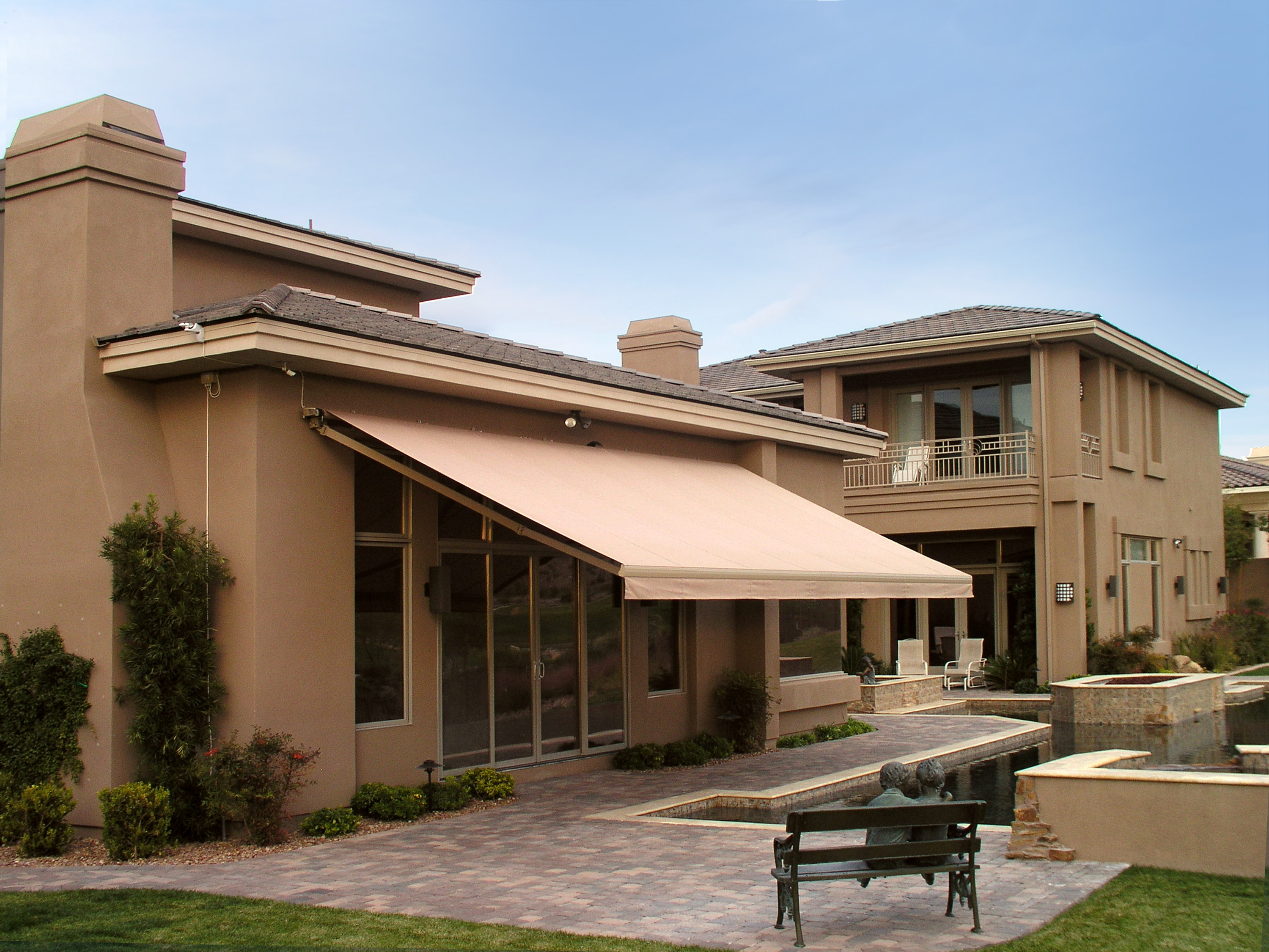 Outdoor Retractable Awning, Automatic Patio Sun Screens